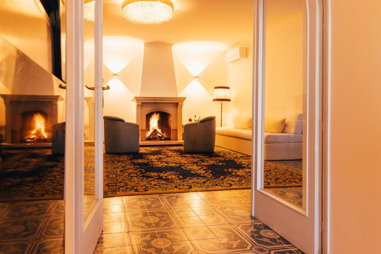 Hotel Orione - Lake Front Hotel Brenzone sul Garda Exteriör bild